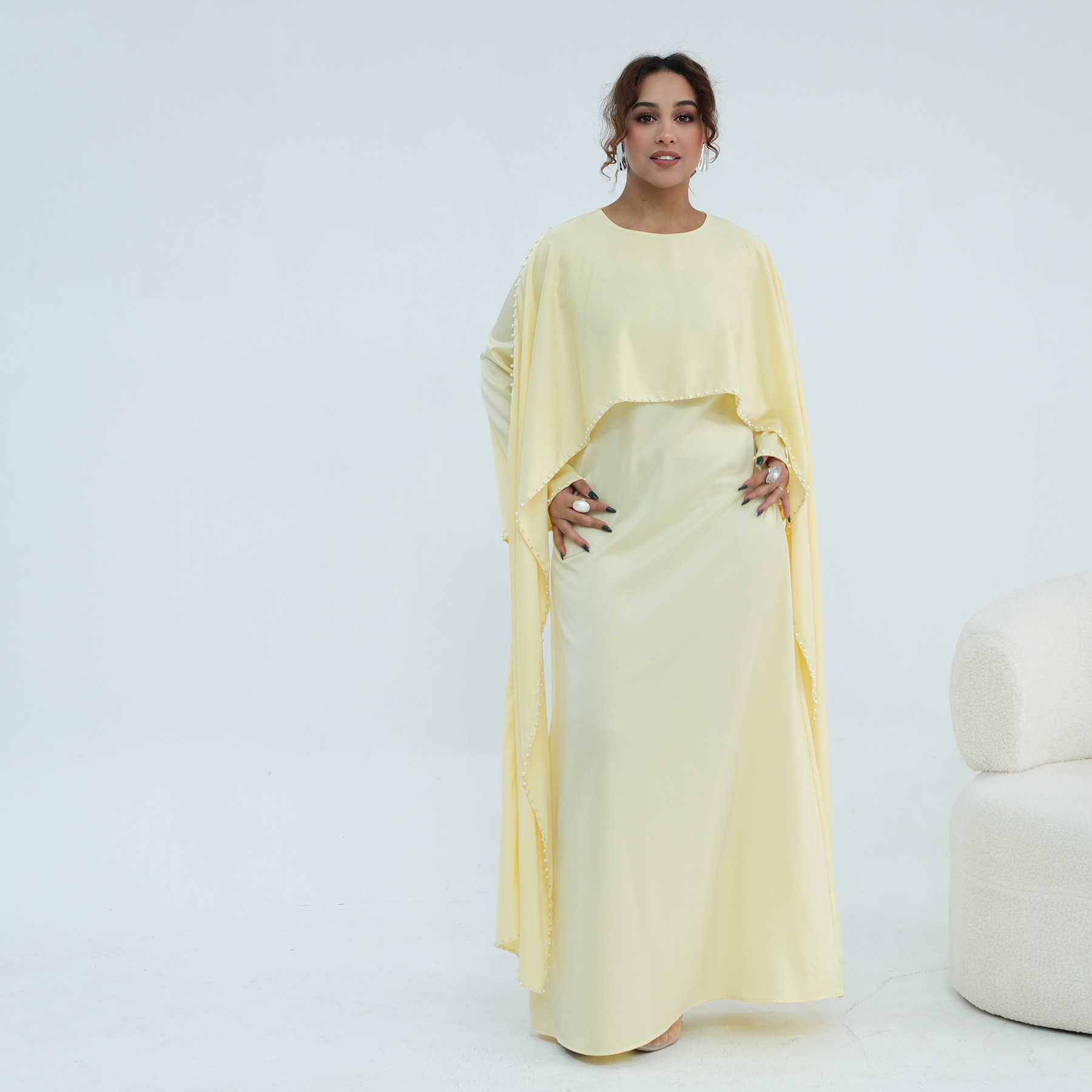 Perlen Cape Abaya