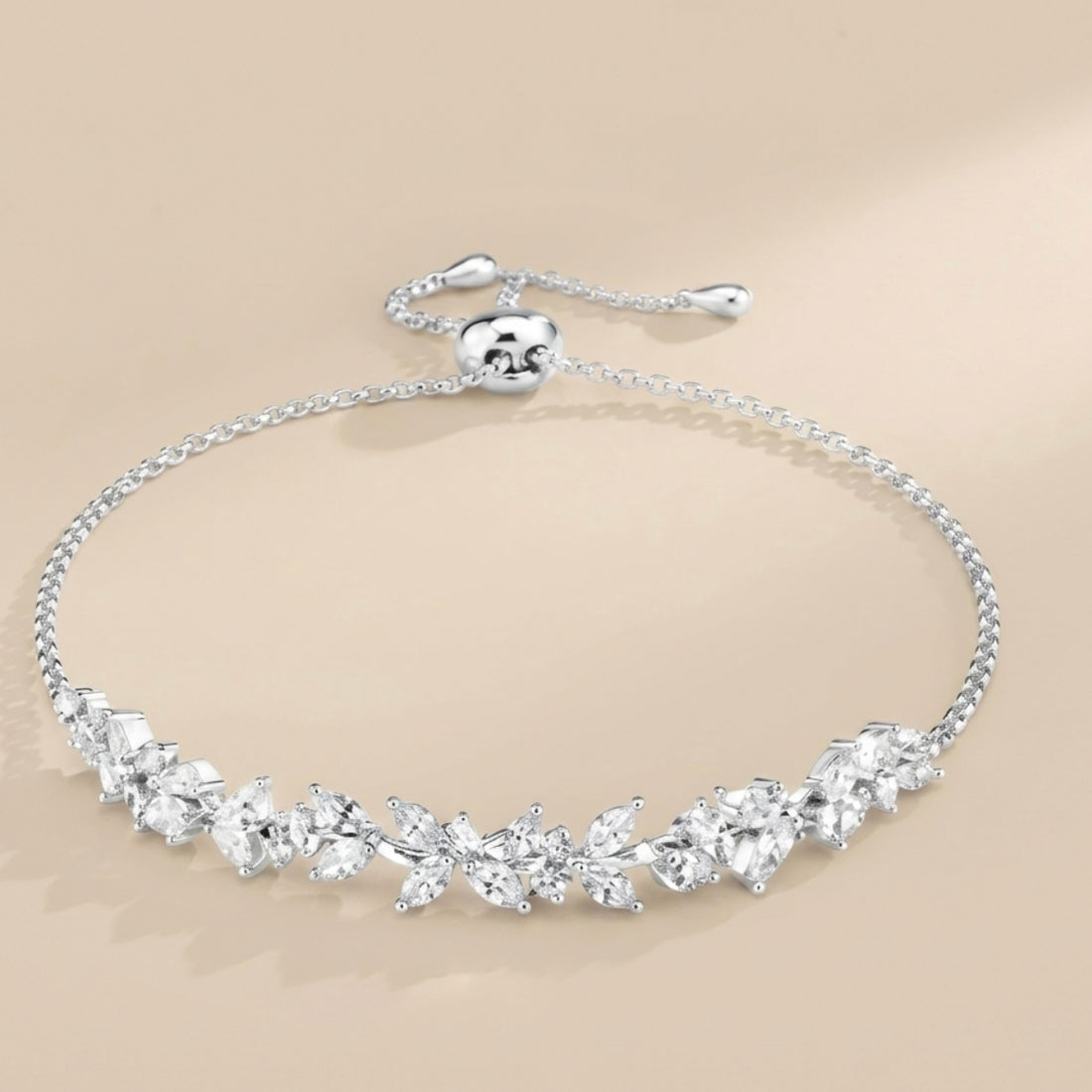 Crystal Bloom Armband