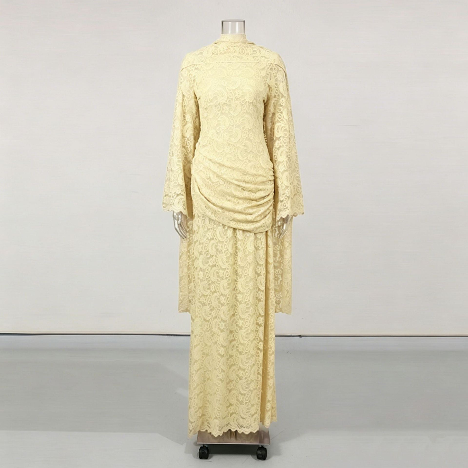 Spitzen Abendkleid