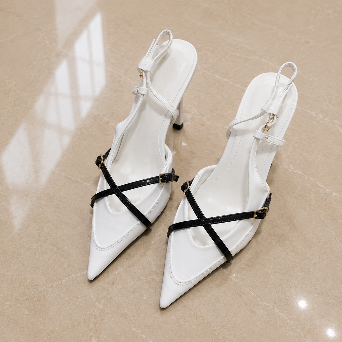 Zaira Slingback