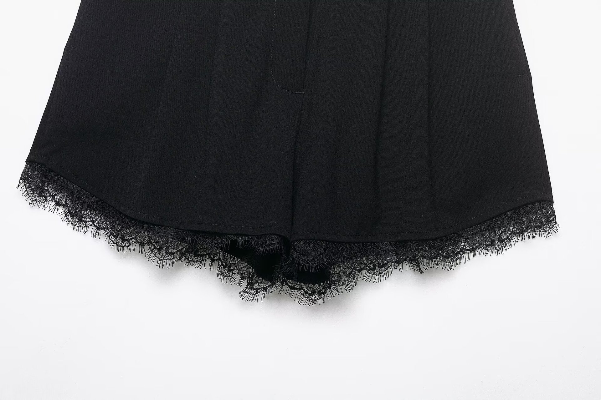 Zaira Lace Set