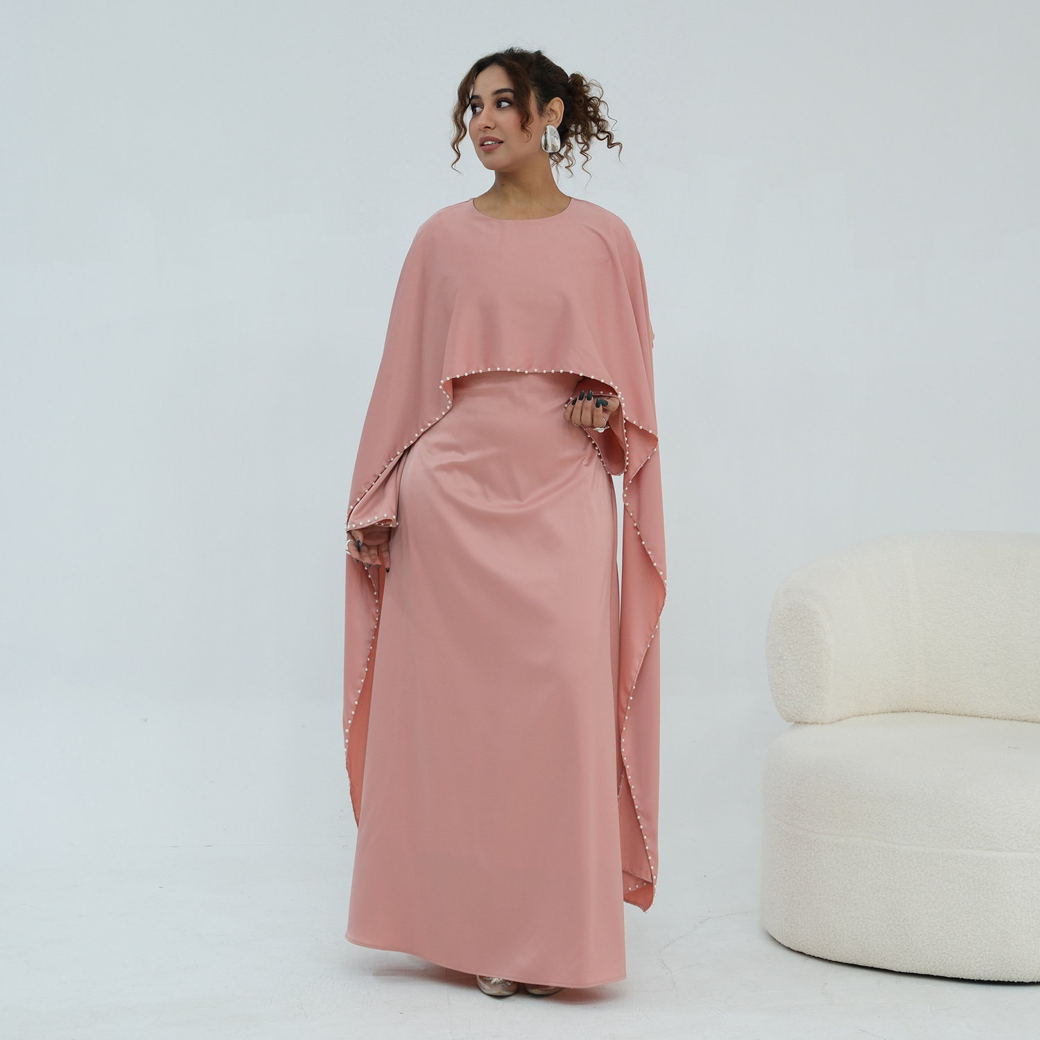 Perlen Cape Abaya