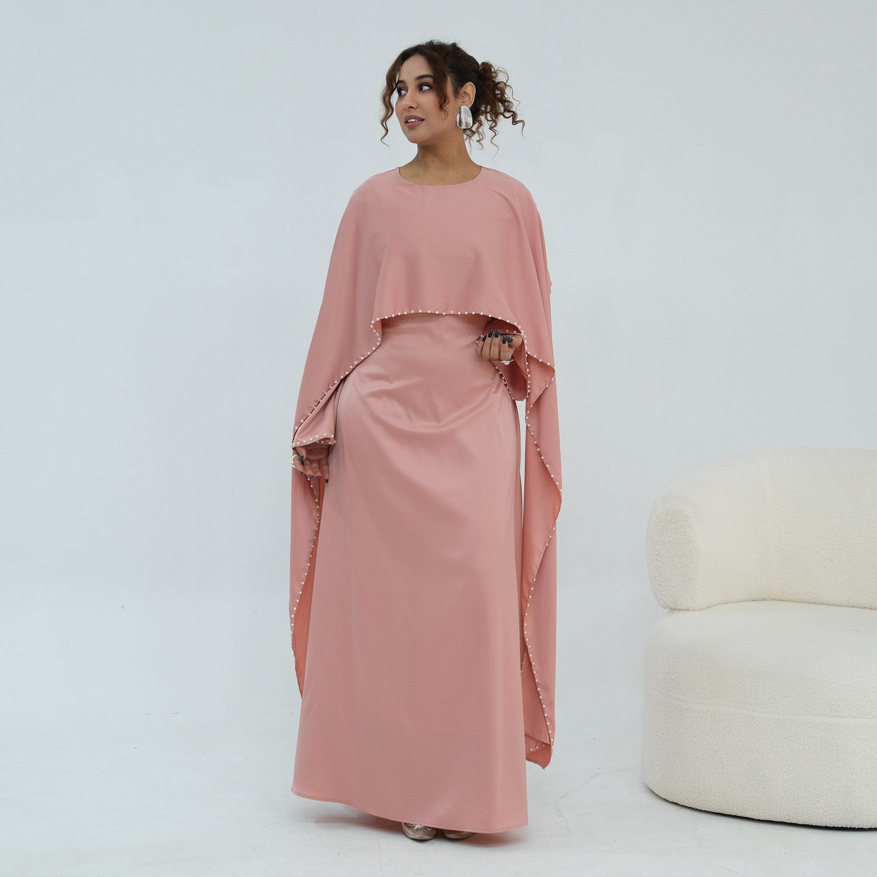 Perlen Cape Abaya