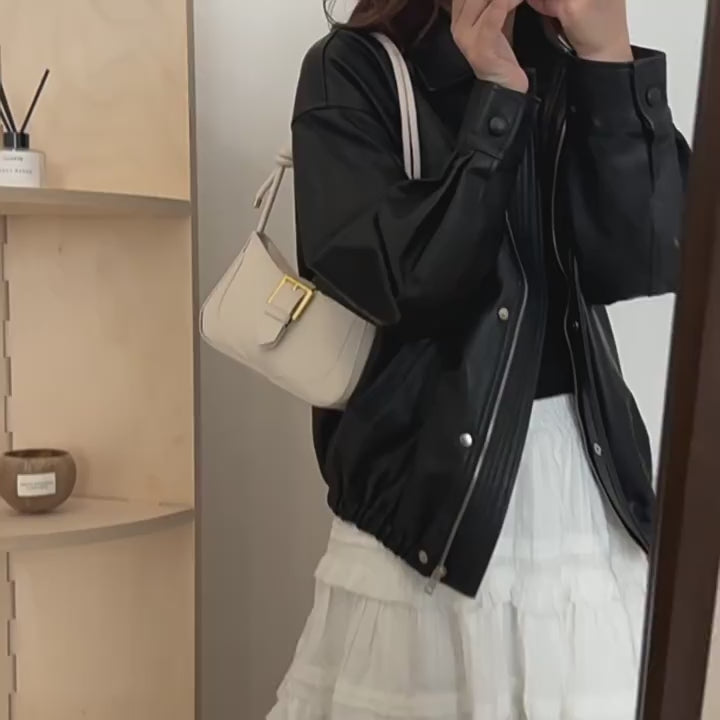 Buckle Baguette